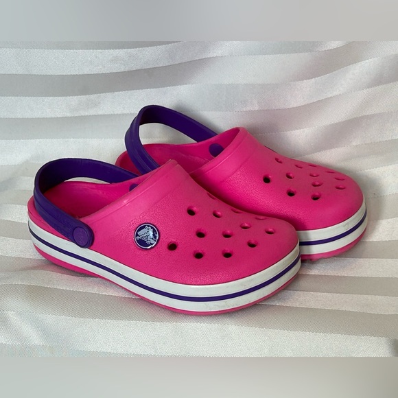 CROCS Shoes Little Girls Crocs In Bright Pink With Purple Trim Size